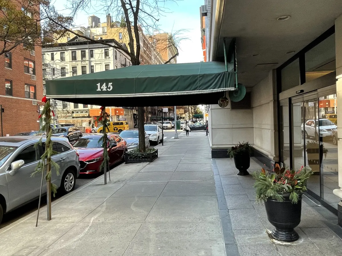 145 East 84th - 4D